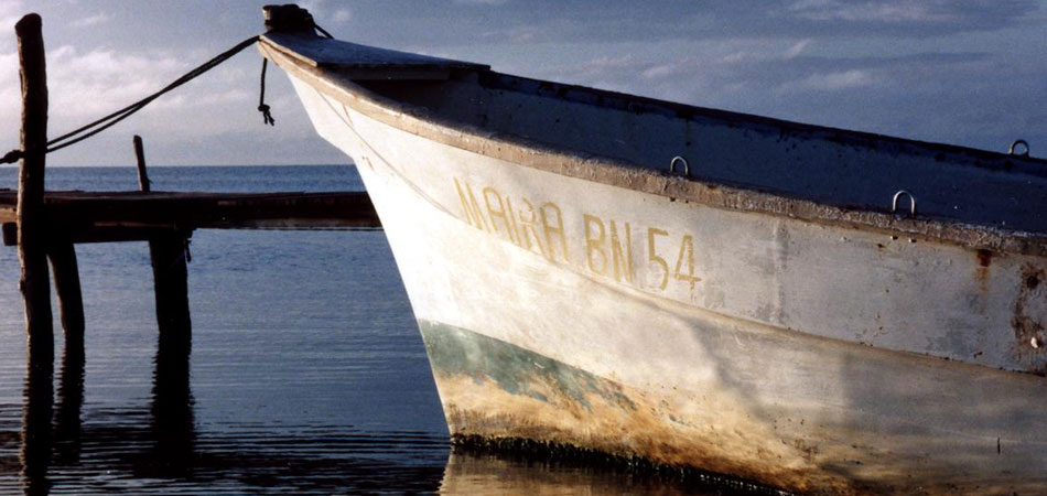 package-belize-caye-caulker-dock-boat